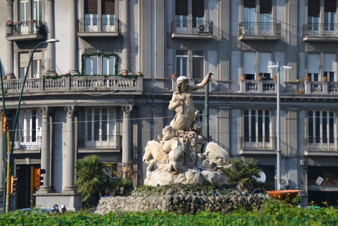Bed and Breakfast 2 Passi A Napoli Экстерьер фото